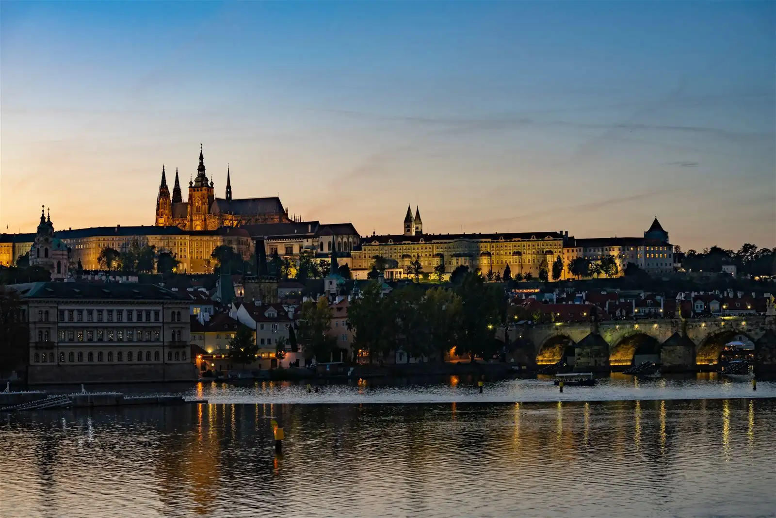 Prágai Vár panoráma